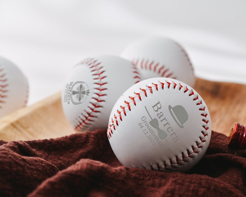 Personalized Baseballs, Team Balls,Personalized groomsmen gifts