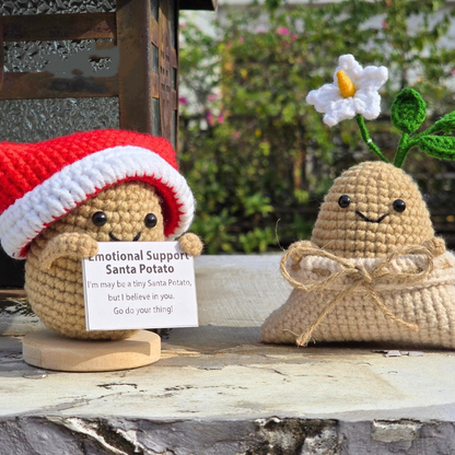 Crochet Emotional Support Santa Potato, Crochet Christmas Potato Seed in Gift Bag,Positive Gift Home Ornaments